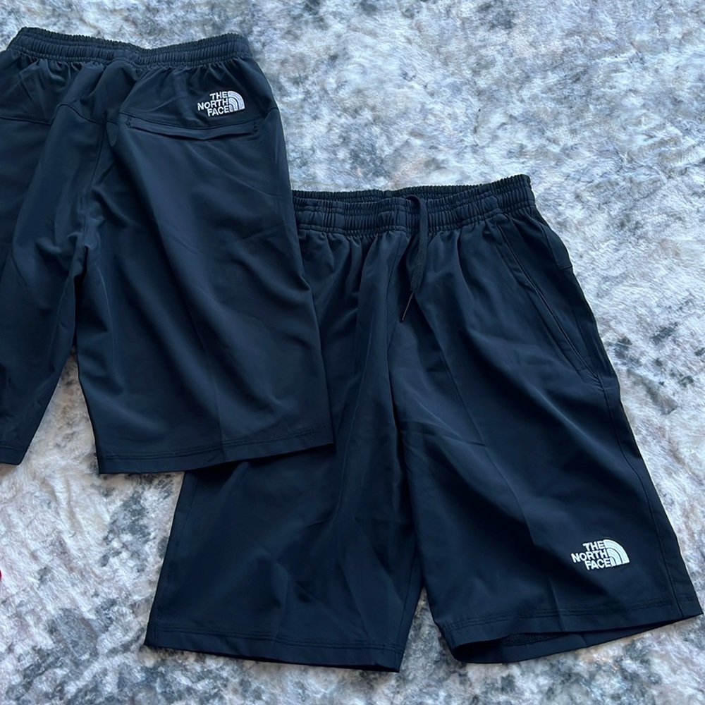 North face youth shorts size medium